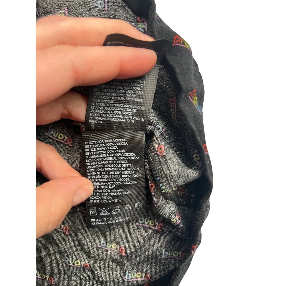 HM Mens Proud Rainbow Script Button Down Shirt Black‎ Viscose Camp Collar Medium